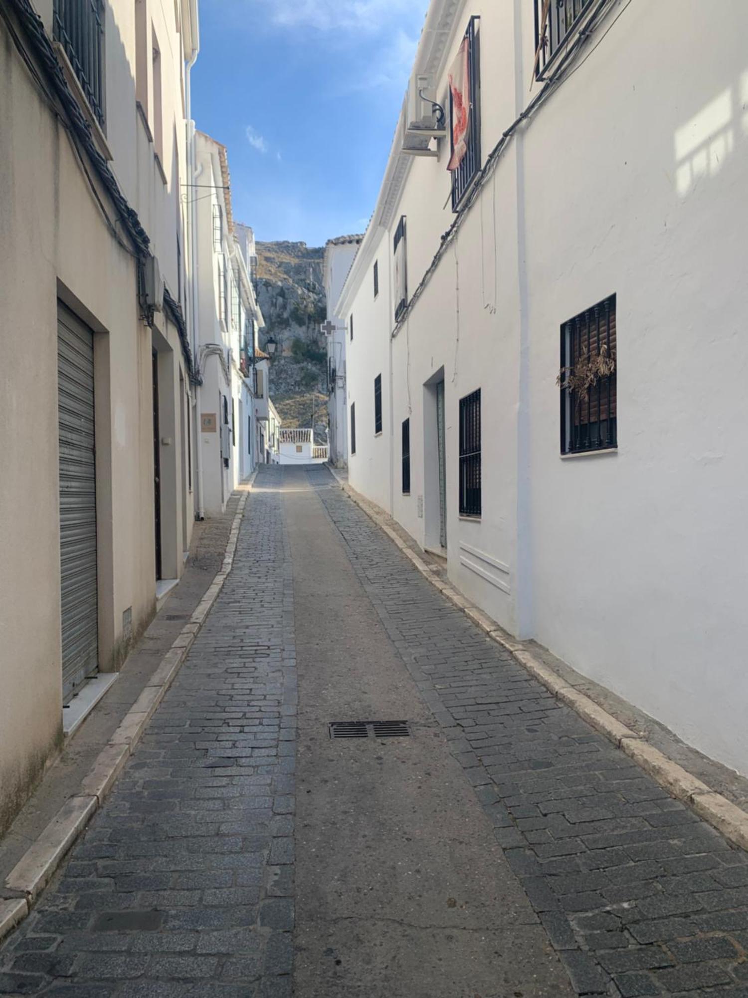 El Torreon Apartment Zuheros Luaran gambar